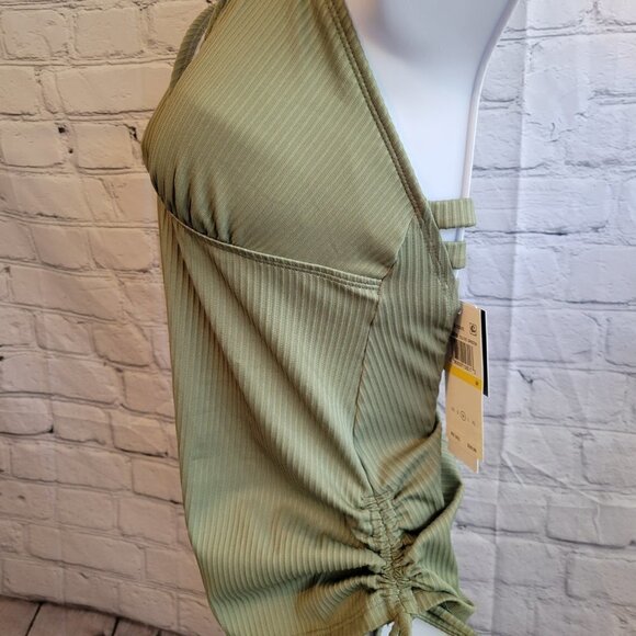 Salt + Cove Juniors' Ribbed Shirred Halter Tankini TOP ONLY - Picture 3 of 6
